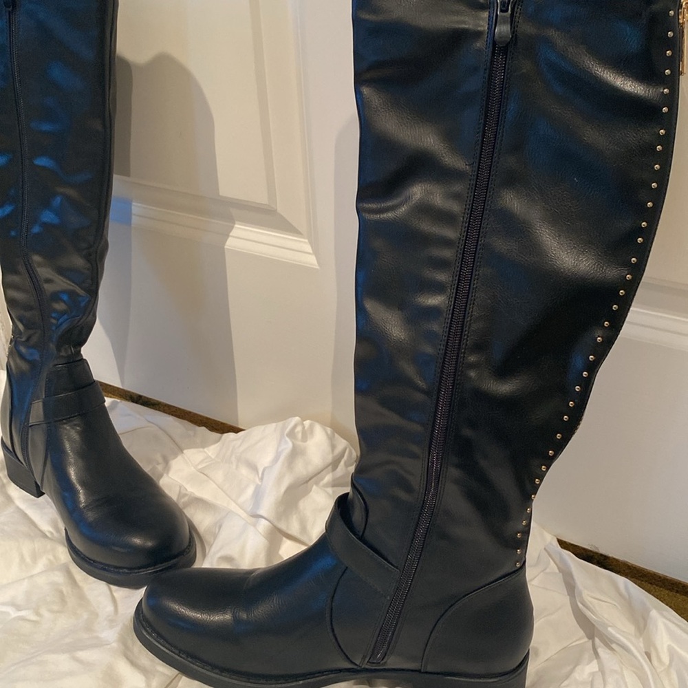 Black Knee-High Boots with Gold Buckles, Studs and Zipper - Picture 5 of 5